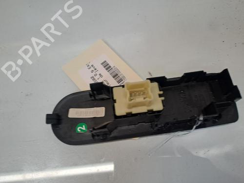 right-front-window-switch-renault-clio-iv-bh_-2012-2013-2014-2015-2016-2017-2018-2019-2020-2021-39537099 main image
