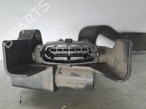 Used Pedal Pedal 38666010 38666010