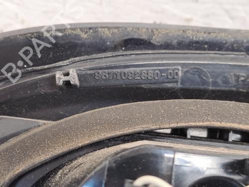 left-tailgate-light-citroen-ds4-nx_-2011-2012-2013-2014-2015-38671807 main image