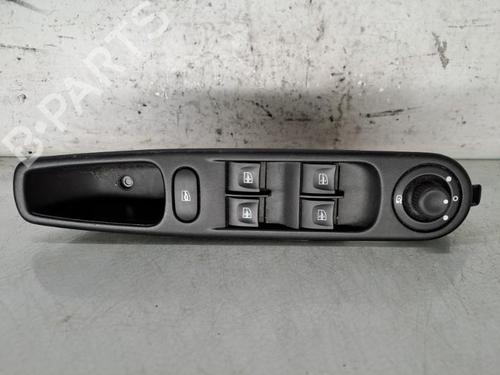 left-front-window-switch-renault-zoe-bfm_-2012-38665061 main image