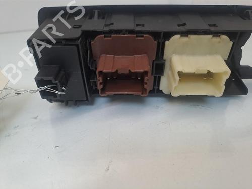 Left front window switch RENAULT CLIO IV (BH_) 1.5 dCi 90 | BP38917684I27 - Image 2