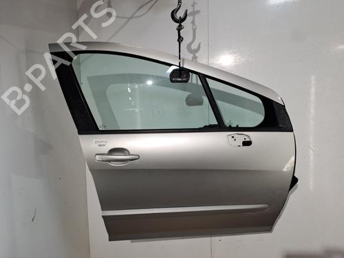 Used Right front door Right front door 38668870 38668870