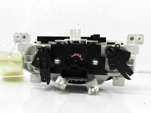 climate-control-renault-twingo-iii-bcm_-bca_-2014-38655307 main image