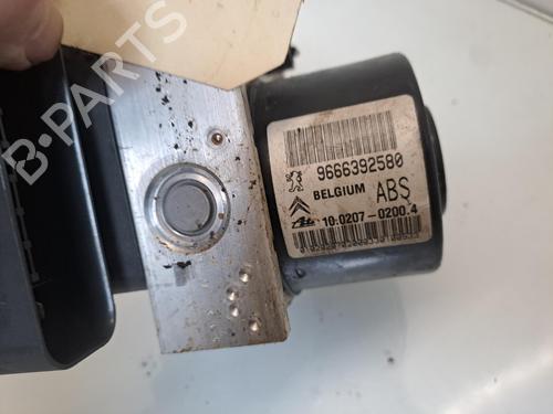 ABS pump CITROËN C3 Picasso (SH_) 1.6 HDi | BP38744568M43 - Image 3