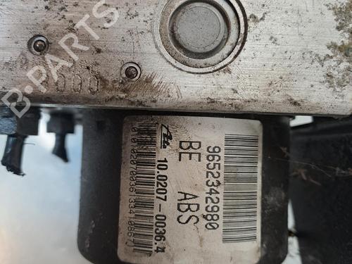 Used ABS pump ABS pump PEUGEOT 206 Hatchback (2A/C) 1.4 HDi eco 70 (68 hp) 40203653 40203653