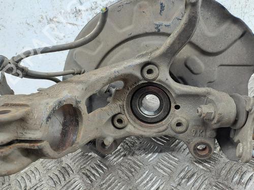 Used Right front steering knuckle Right front steering knuckle VW GOLF VII (5G1, BQ1, BE1, BE2) 1.6 TDI (105 hp) 39950833 39950833
