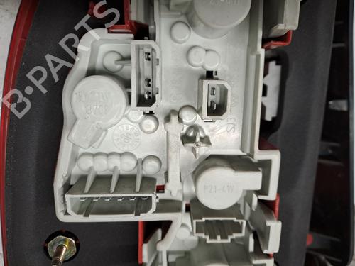 Right taillight VW PASSAT B5.5 (3B3) 1.9 TDI | BP38667475C35 - Image 2
