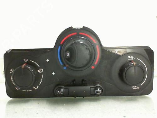 Used Climate control Climate control 38661547 38661547