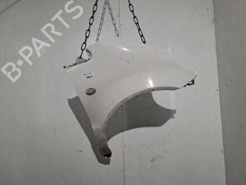 Used Right front fenders Right front fenders 38663762 38663762