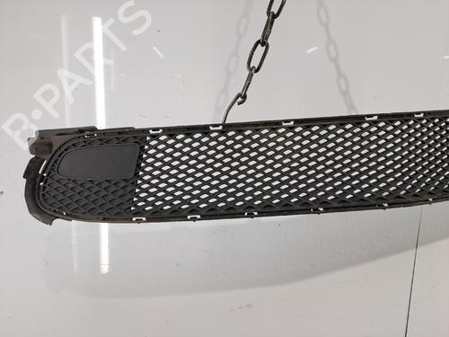 grille-mercedes-benz-a-class-w177-2018-38672632 main image