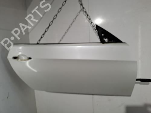 Used Right front door Right front door 38667071 38667071