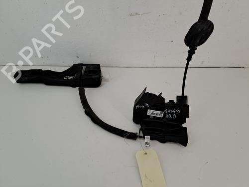 rear-right-lock-renault-megane-iv-hatchback-b9amn_-2015-38666547 main image