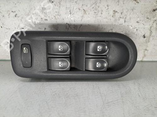 Left front window switch RENAULT CLIO III Grandtour (KR0/1_) 1.5 dCi (KR0F) | BP38664544I27 - Image 2
