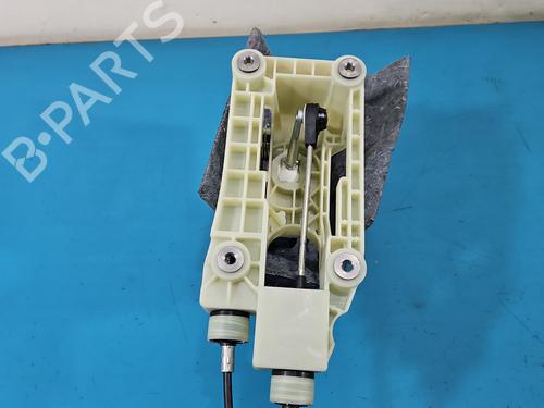 Gear lever SUZUKI SX4 S-Cross (JY) 1.4 Hybrid (Mild Hybrid) AllGrip (AKK 414) | BP37832708M90  - Image 8