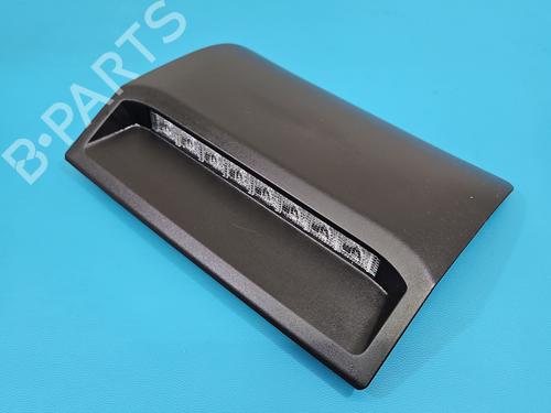 third-brake-light-toyota-corolla-saloon-_e21_-2019-37854302 main image