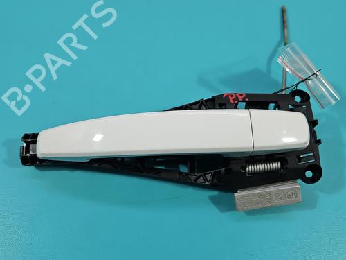 Used Front right exterior door handle Front right exterior door handle 38139558 38139558