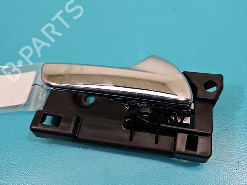 Used Front right interior door handle Front right interior door handle 38144716 38144716