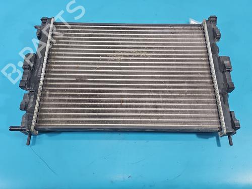 Used Water radiator Water radiator 37829836 37829836