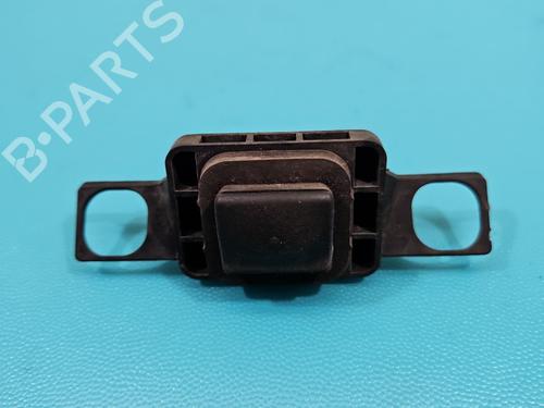 Used Tailgate handle Tailgate handle TOYOTA COROLLA Saloon (_E21_) 1.8 VVTi Hybrid (ZWE211) (122 hp) 37820911 37820911