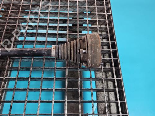 Left rear driveshaft VW CC B7 (358) 2.0 TDI | BP38145736M40 - Image 3