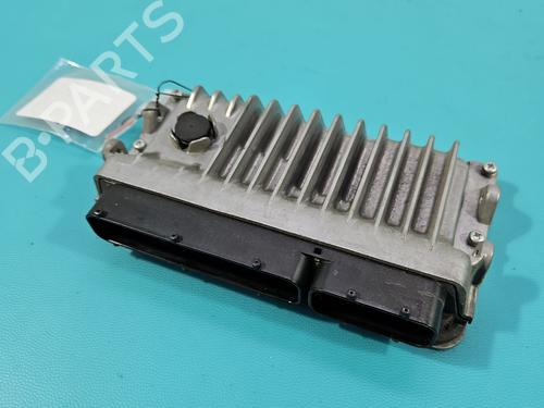 engine-control-unit-ecu-toyota-auris-_e18_-2012-2013-2014-2015-2016-2017-2018-2019-37830113 main image