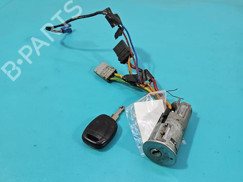 ignition-barrel-renault-master-ii-van-fd-1997-1998-1999-2000-2001-2002-2003-2004-2005-2006-2007-2008-2009-2010-2011-2012-2013-37851954 main image