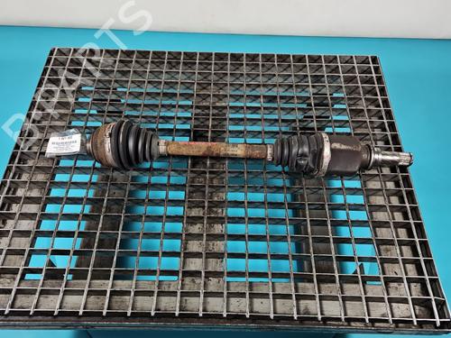 Used Left front driveshaft Left front driveshaft RENAULT MEGANE II (BM0/1_, CM0/1_) 1.6 16V (BM0C, CM0C) (113 hp) 39683743 39683743