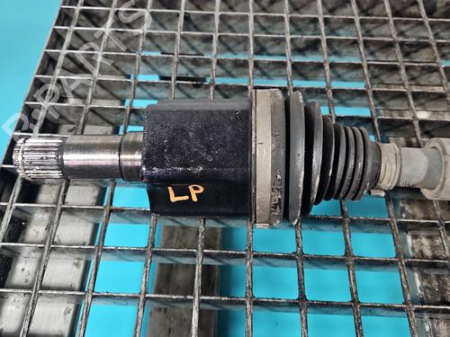 Left front driveshaft FIAT FREEMONT (345_) 2.0 JTD 4x4 | BP38149357M38 - Image 3