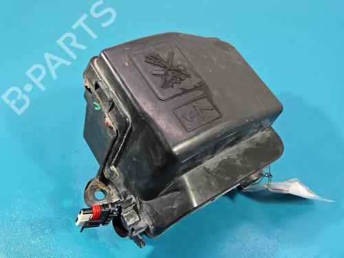 Used Fuse box Fuse box 38000355 38000355