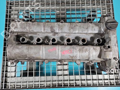 Used Cylinder head Cylinder head 38116086 38116086