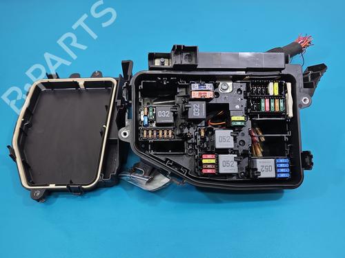Fuse box MERCEDES-BENZ A-CLASS Saloon (V177) AMG A 35 4-matic (177.151) | BP37836329E1 - Image 3