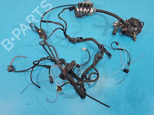 other-mitsubishi-outlander-i-cu_w-2001-2002-2003-2004-2005-2006-2007-2008-37831403 main image
