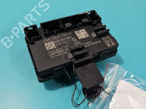 electronic-module-audi-a4-b9-8w2-8wc-2015-37828058 main image