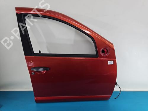 right-front-door-dacia-sandero-2008-38142861 main image