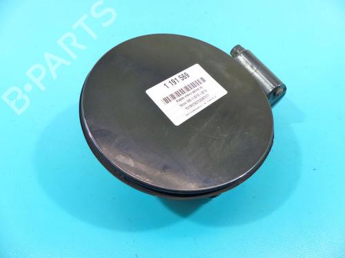 fuel-flap-volvo-v40-hatchback-525-2012-2013-2014-2015-2016-2017-2018-2019-37882567 main image