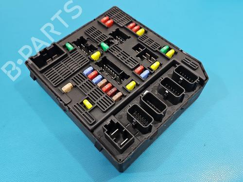 Used Electronic module Electronic module RENAULT FLUENCE (L3_) 1.6 16V (L301, L30P, L30R) (111 hp) 40038226 40038226