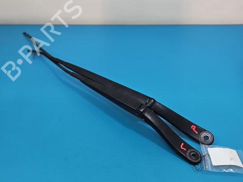 Used Front windshield wiper arm Front windshield wiper arm 38014027 38014027