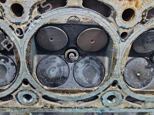 Cylinder head VW GOLF VI (5K1) 2.0 TDI | BP39549458M5  - Image 14