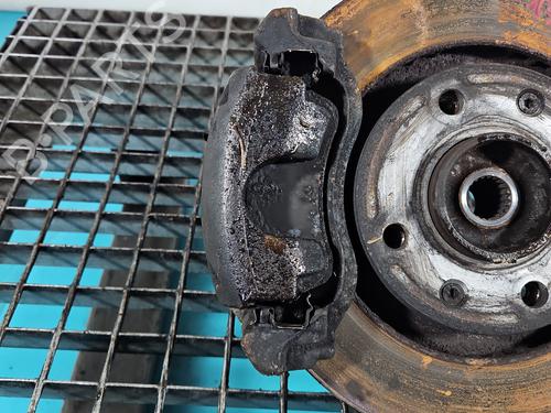 Used Left front brake caliper Left front brake caliper 37827221 37827221