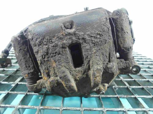 Used Right front brake caliper Right front brake caliper KIA CARENS I MPV (FC, FJ) [1998-2007] 38115103 38115103