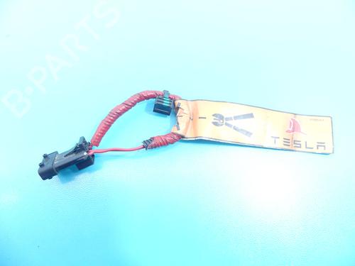 Wiring harness TESLA MODEL S (5YJS) 70D AWD | BP37879944E16 - Image 3