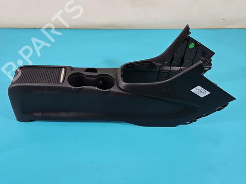 Used Armrest / Center console Armrest / Center console 38117731 38117731