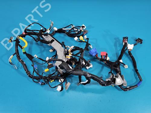 Used Wiring harness Wiring harness 39554369 39554369