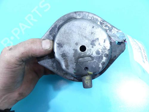 Engine mount BMW 5 Touring (E61) 530 d | BP37886067M89 - Image 4