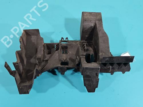 Front bumper bracket CITROËN DS5 1.6 THP 155 | BP38121637C158 - Image 4
