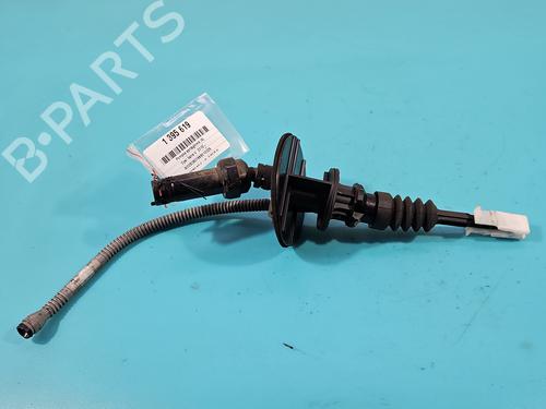 Used Clutch slave cylinder Clutch slave cylinder 38120421 38120421