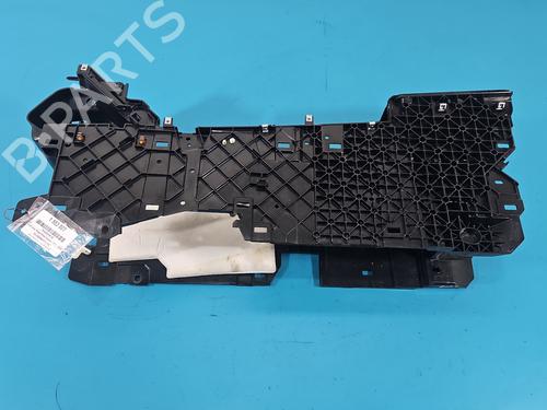 Used Armrest / Center console Armrest / Center console 37829980 37829980