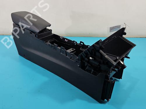 armrest-center-console-renault-megane-iv-saloon-2016-38141565 main image
