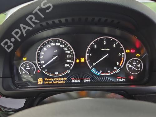Cockpit Cockpit 38130677 38130677