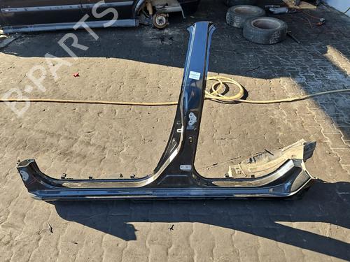 Used Left sideskirt Left sideskirt TOYOTA COROLLA Saloon (_E18_, ZRE1_) 1.6 (ZRE181_) (132 hp) 39767383 39767383
